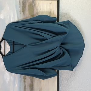 Lush Forest Green Twist Front Top 3/4 Button up Sleeve Size XS